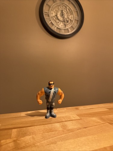 WWF Hasbro Action Figure Repo Man Series 6  1993 W...