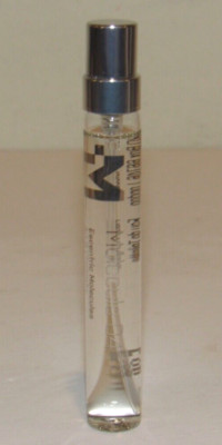 Escentric Molecules MOLECULE 04 Eau de Toilette 0.29 Oz 8.5 mL Travel Spray NWOB