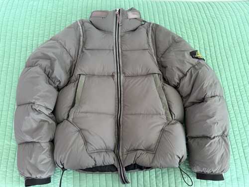 Stone Island Opaque Tela Down Jacket - Size Medium - 第 1/22 張圖片