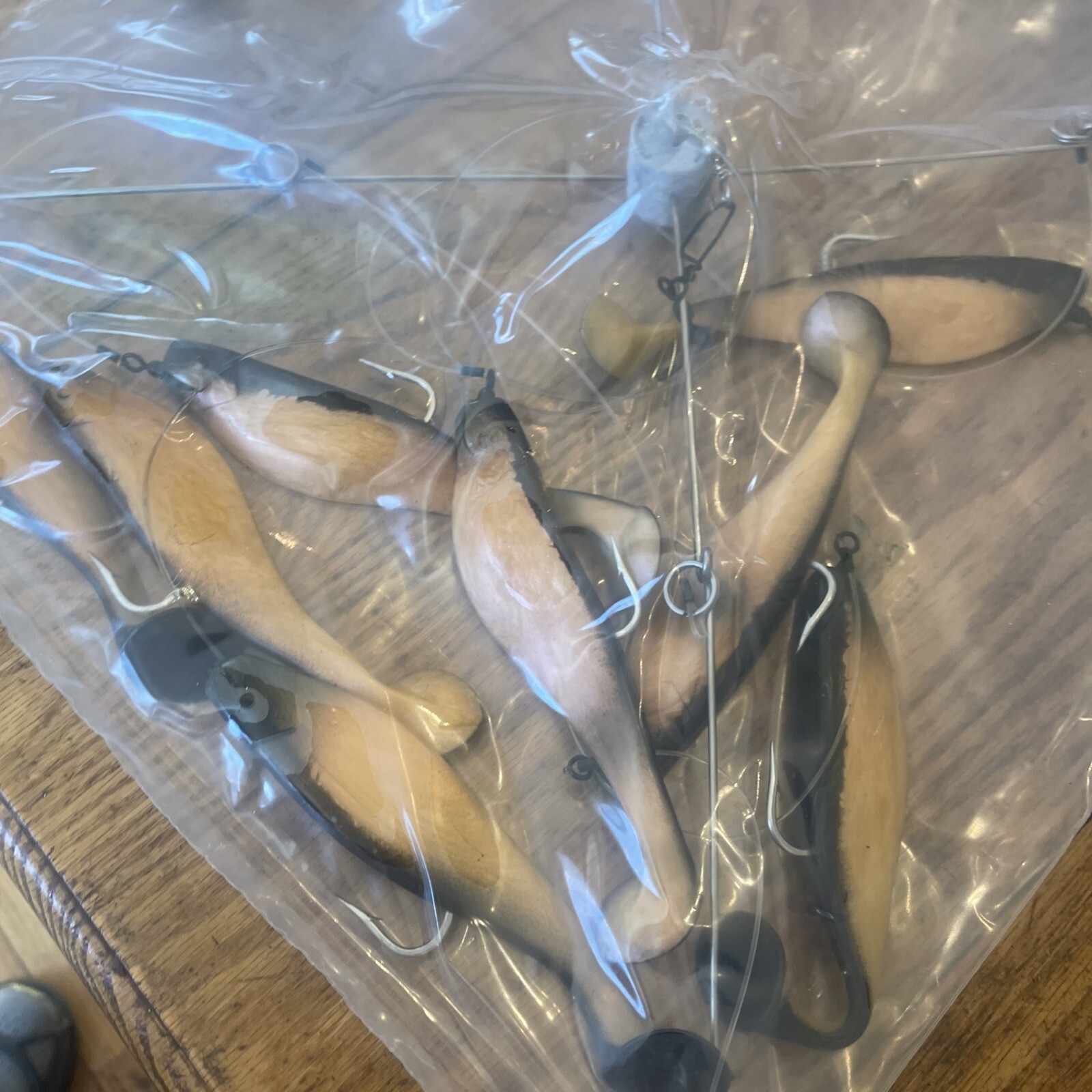 9” Umbrella Rig 4 Arm 11” With 6” Shad (9) Pearl Black 8/0 Hook Mustad New Pkg - Image 10