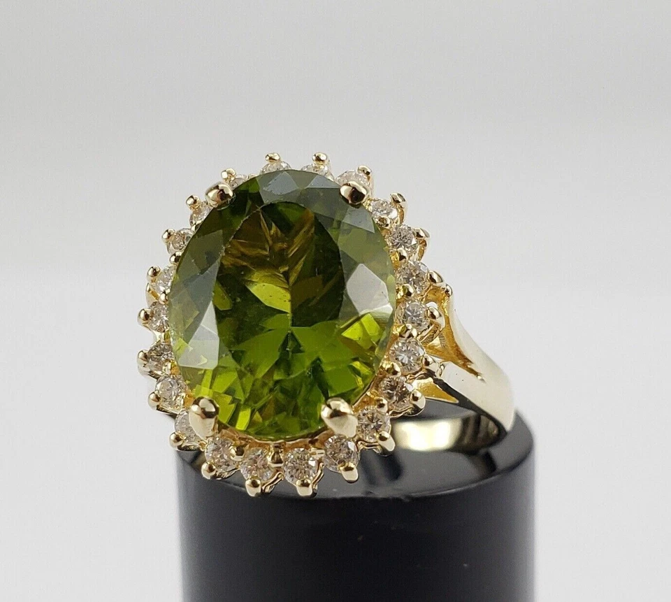 Natural Peridot and Diamonds Gemstone Ring 14k Yellow Gold Cocktail Ring - Image 3 of 4