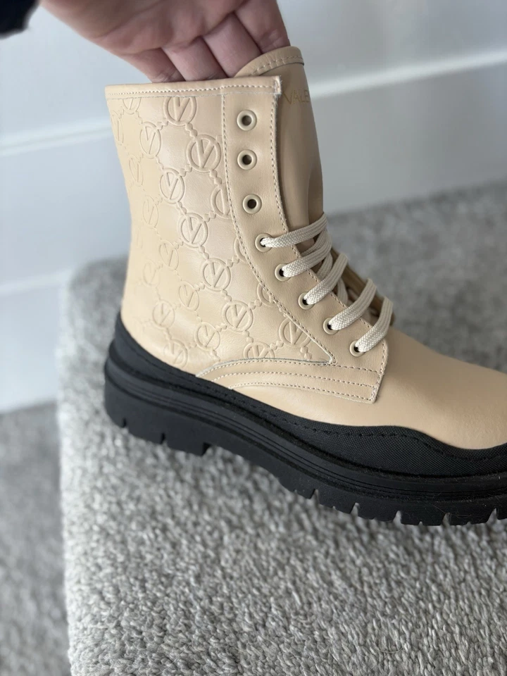 Valentino• Botas Cuero Beige 38 NUEVAS Foto 3 de 4