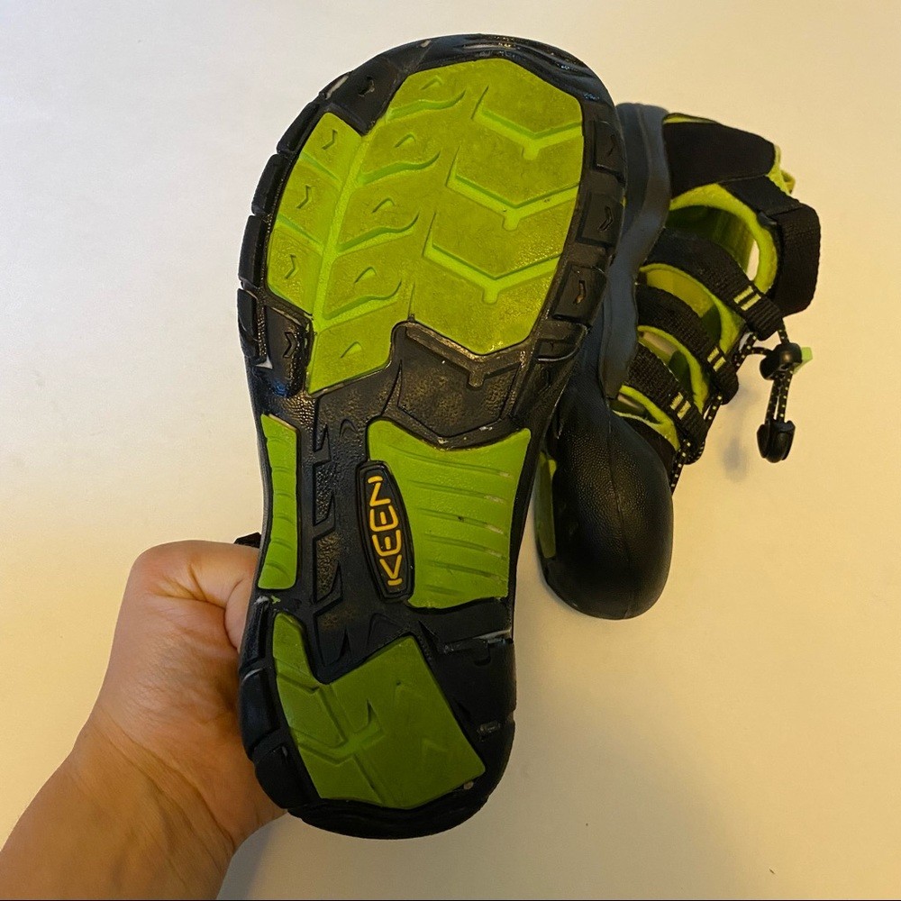 KEEN Newport H2 Sandali da trekking acqua scarpe nere unisex 4