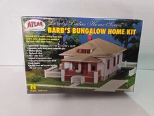 Atlas N Scale Lovely Ladies Home Series Barb's Bungalow #2846 NEW IN PACKAGE 
