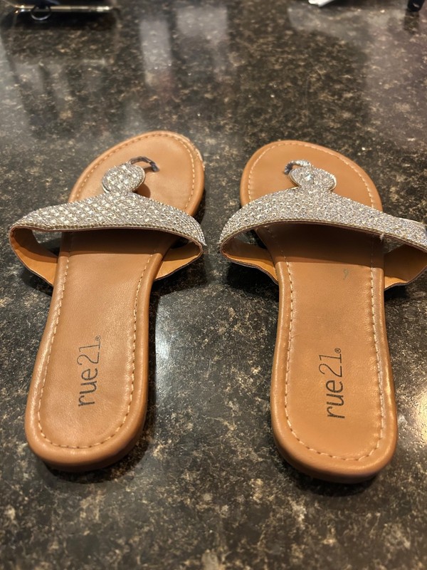 Rue 21 sugar, brown sandals