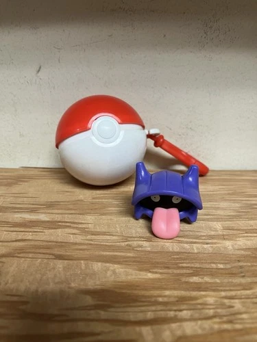 Vntg 1999 Shellder Burger King Squirt Toy With Ball Kids Meal Pokemon Nintendo