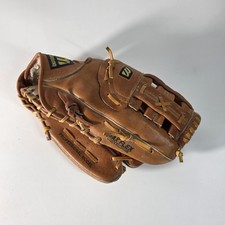 Mizuno MZ 1310 Baseball/Softball Glove RHT Pro Model Max Flex Leather