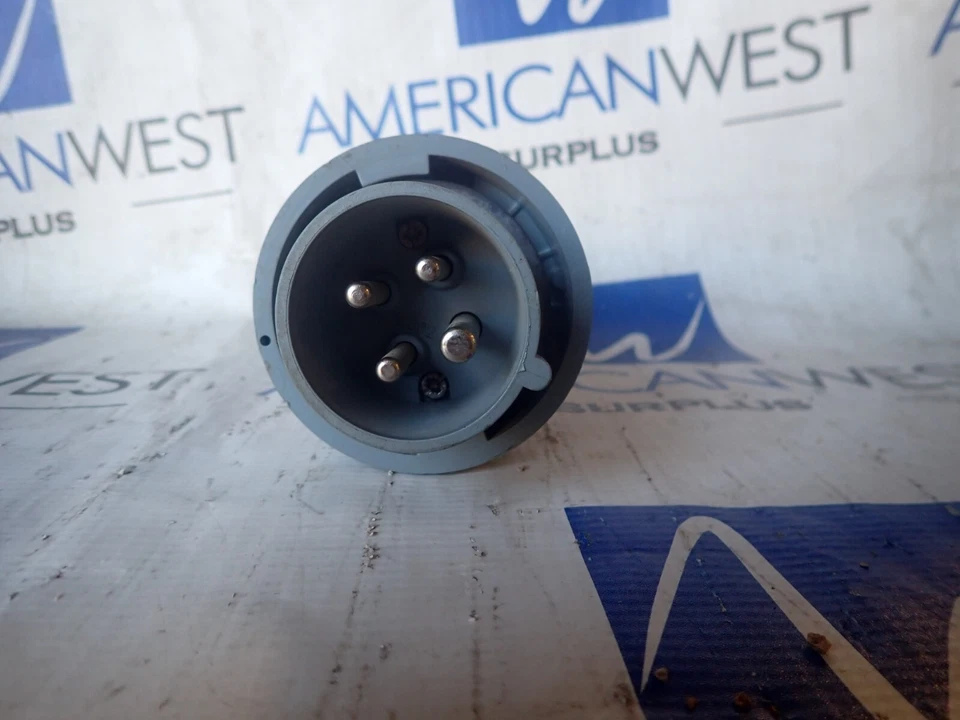 Conector plugue Mennekes 16A 6H 415 volts tipo 3809 3P +G - Imagem 3 de 4