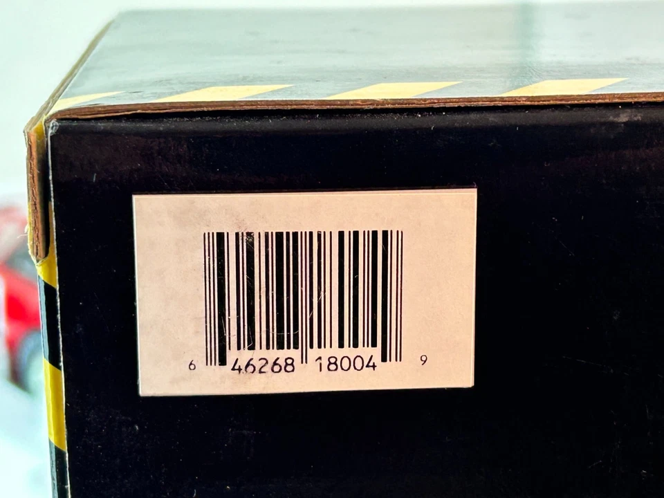 1: 18 比例 Exoto 1965 Shelby Cobra Daytona #59 Filinpinetti Le Mans 带盒 — 第 4/4 张图片