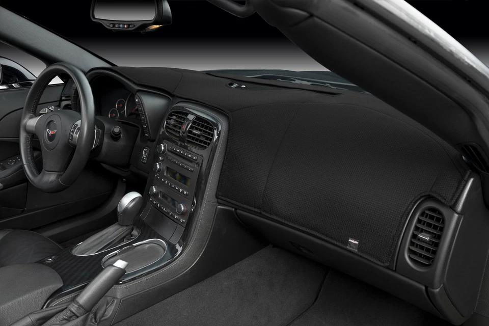 Covercraft LTD. Edition Custom Dash Cover for 1975-1977 Mercury Monarch - Imagem 2 de 2