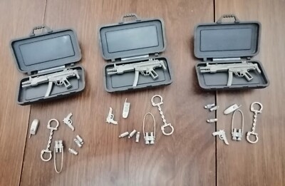 3er Set Action Man Aktentaschen mit allem Zubehör inklusive komplett