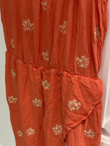 Alfileres y agujas de coral Urban Outfitters parte superior/mini vestido bordado talla S - Imagen 4 de 12