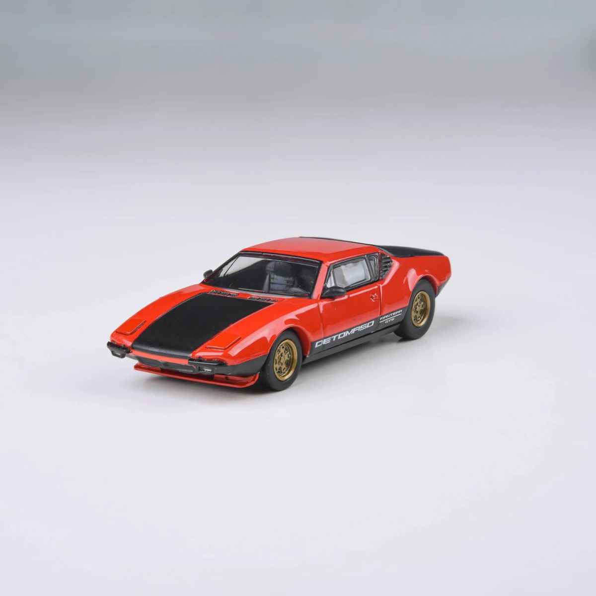 PARA64 1972 De Tomaso Pantera Red / Black - 1:64 | eBay