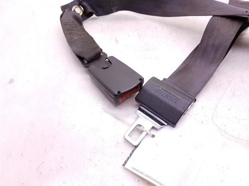 1994 TOYOTA COROLLA REAR CENTER MOUNTED SEAT BELT BUCKLE ASSEMBLY - Picture 7 of 12