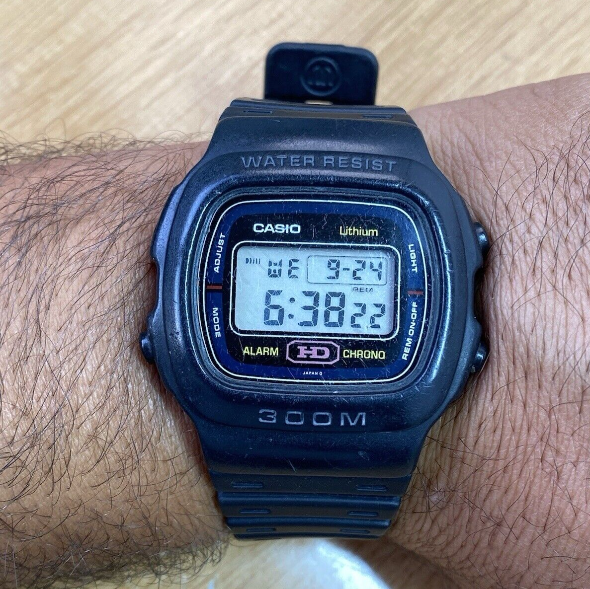 Vintage Casio DW-310 Chronograph Diver WR 300M Digital Men's Vintage Casio DW-310 Chronograph Diver WR 300M Digital Men's