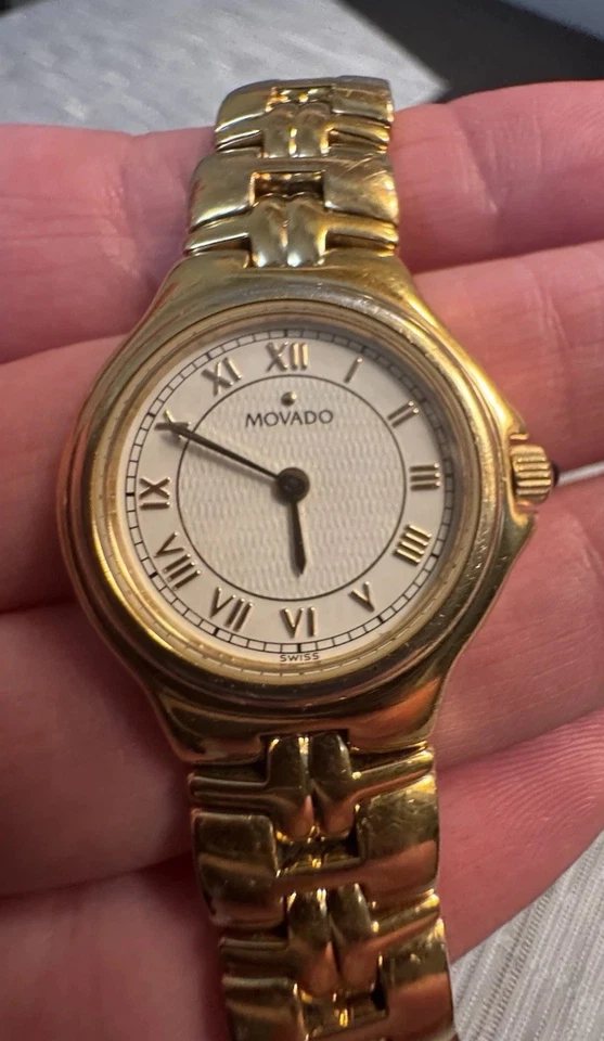 Reloj Mujer Movado Vintage Tono Dorado Esfera Romana - Estilo Clásico, Funciona Foto 4 de 4