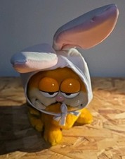 Vintage Dakin 1981 Sitting Garfield Cat Plush Stuffed Animal 7" W/Bunny Hat