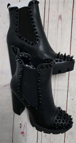 New Black Studded Cape Robbin Platform Boots Size 8