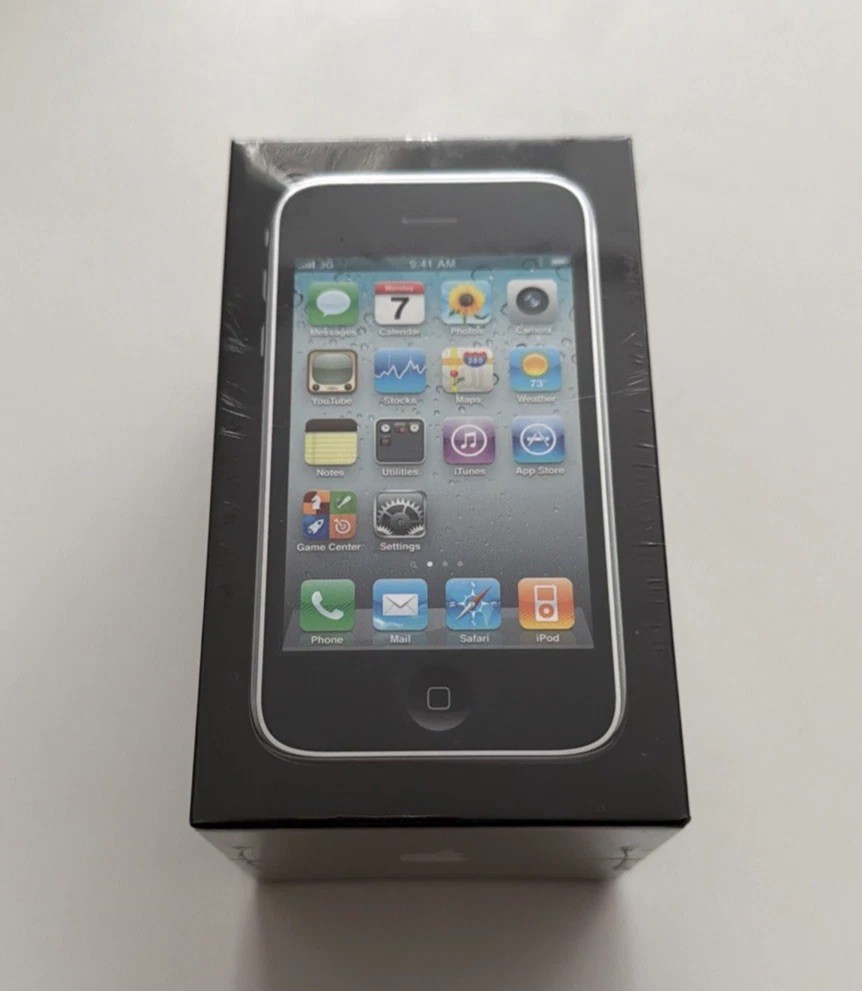 New Sealed Old Stock Apple iPhone 3gs 8gb - Rare iOS 4.2.1
