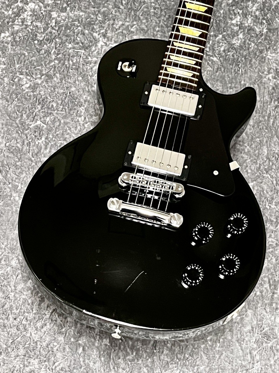 Gibson Used Les Paul Studio -Ebony- 2005'USED4.21Kg1F Electric Guitar