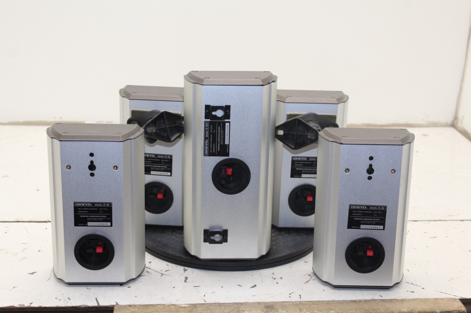 ONKYO Speakers Set of 5 (4x)D-30 & (1x)D-30C