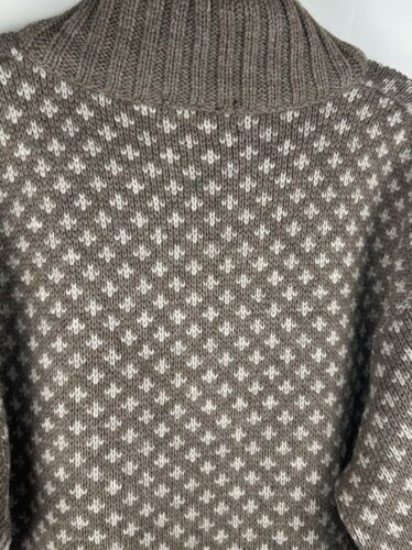 Peregrine Taupe 100% Wool 1/4 Button Cable Knit Sweater Mens XXL Fleur De Lis - Picture 4 of 5