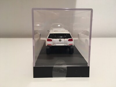 MINICHAMPS 1/43 VW Touareg V10 Tdi - Noir - 2003 Dealer