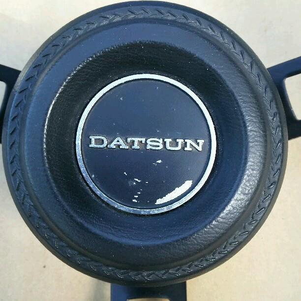 Datsun ORIGINAL Competition STEERING WHEEL FAIRLADY Z s30z 240Z