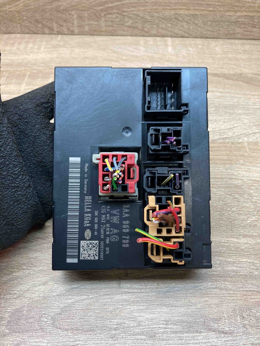 3AA959799 5DK009068 40 Volkswagen CC Module Keyless Control Unit  