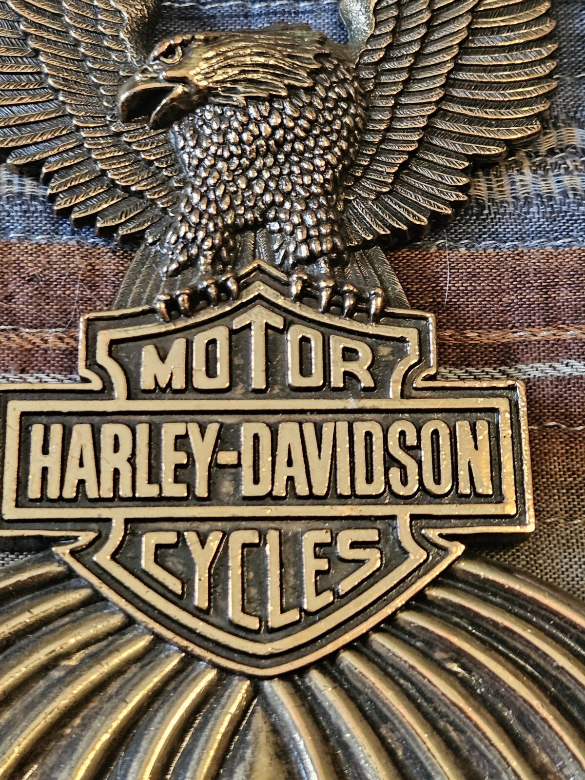 Vtg 1970s Harley Davidson Eagle Bar & Shield Sissy Bar Emblem Mount