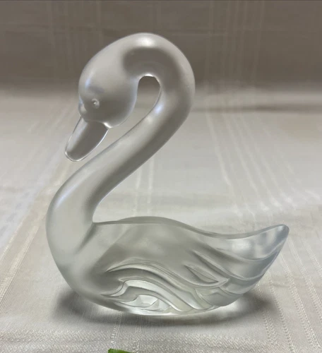 Fenton Clear Satinized Glass Swan With Logo