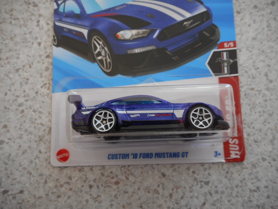 2025 HOT WHEELS DIE CAST HW MUSTANG 60 CUSTOM 2018 FORD MUSTANG GT CAR 211 - Image 2 of 4