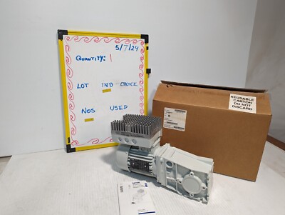 NEW Lenze GKR04-2E-VBR-071C32 Gearbox Motor W/8200 Motec Inverter
