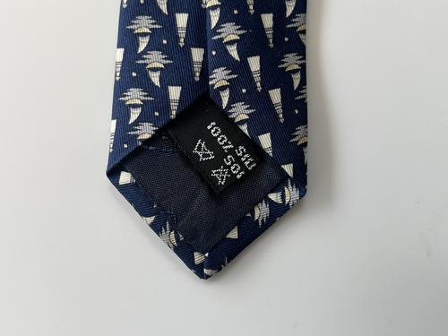 Salvatore Ferragamo Silk Neck Tie Blue Sailing Print 100% Silk Made in Italy - Picture 4 of 6