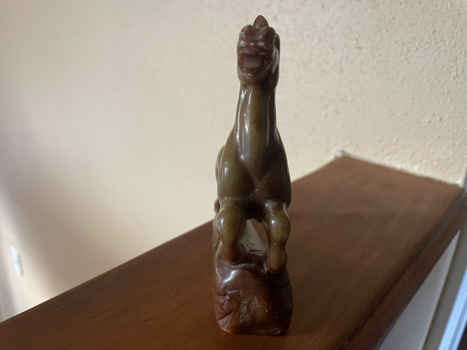 Picture 4 of 8