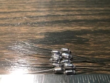 (Lot of 10) Mial NOS Polystyrene Capacitors 560pf 160v Film/Foil type for Audio