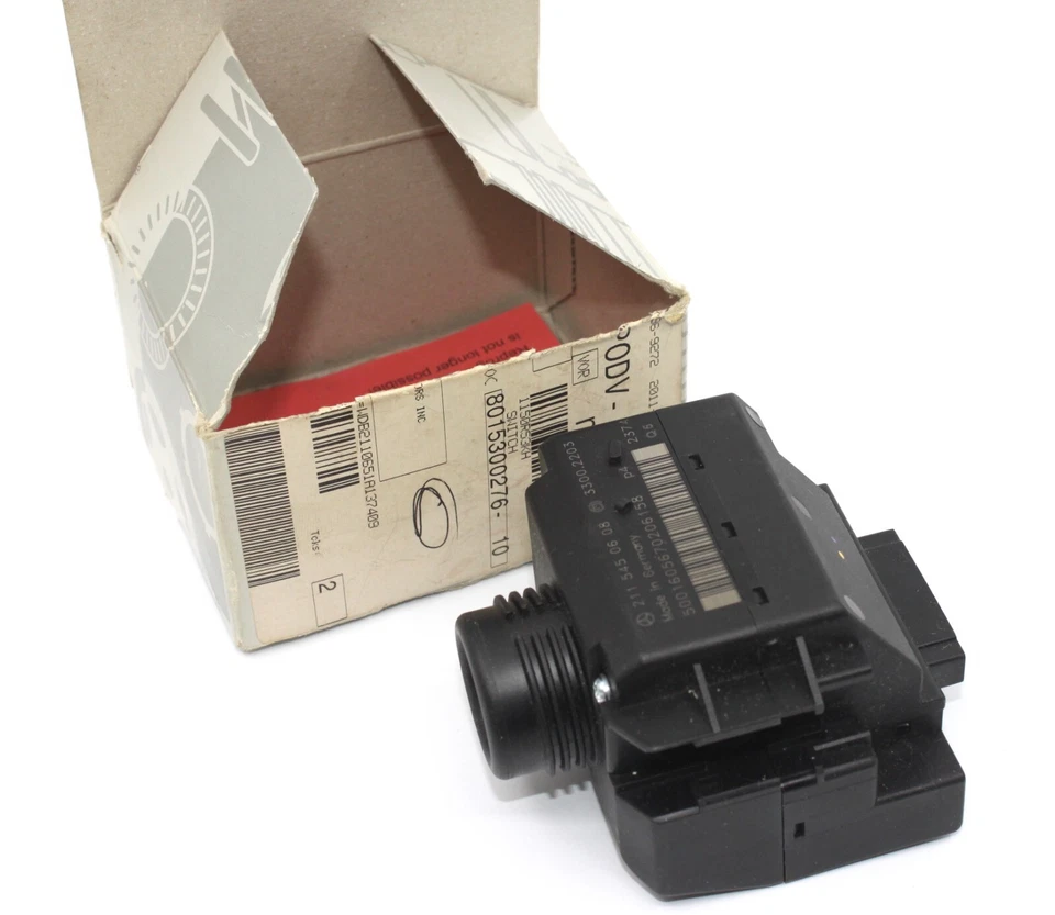 Genuine Mercedes Ignition Switch for Mercedes # 2115450608 - Image 3 of 4