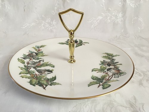 Boehm Porcelain Chickadee & Holly 10 3/4" Server with Handle England 721-251 - Picture 2 of 12