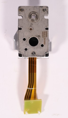 (Lots of 16) Maxon Compact Stepping Motors (635391) with Gearboxes (5420201) - Picture 3 of 7