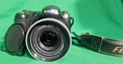Fujifilm FinePix S Series S5200 5.1MP Digital Camera - Black for