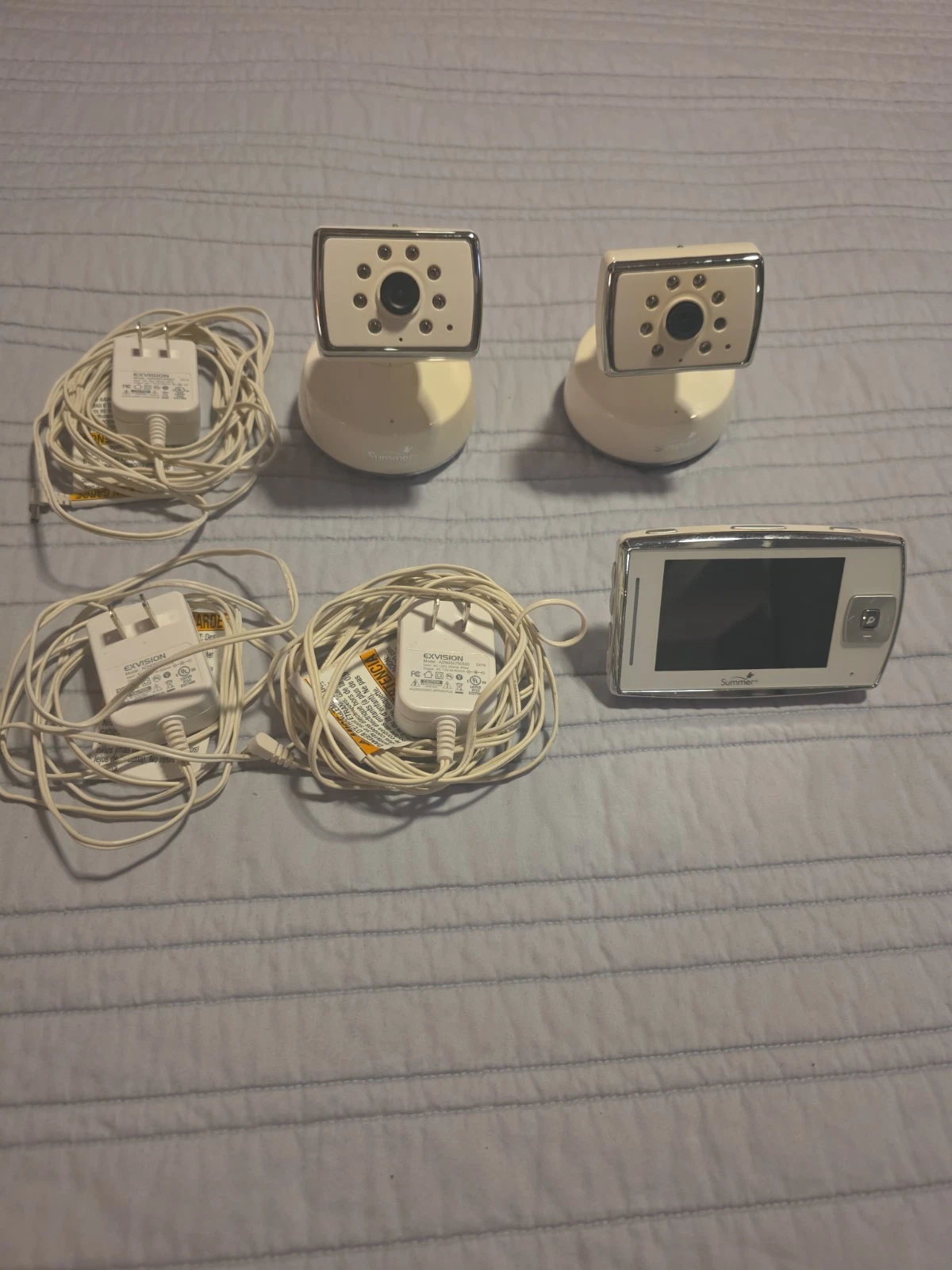 Summer Infant EX14096 Video Baby Monitor System 2 Cameras & Handheld Monitor