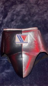 WINNING Boxing Groin Protector Size Large (Rep)