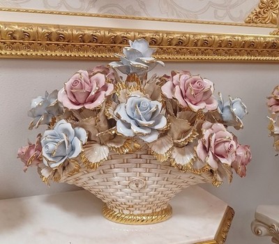 Capodimonte Tafelaufsatz Rosen Porzellan 24K Gold Himmelsblumenkorb