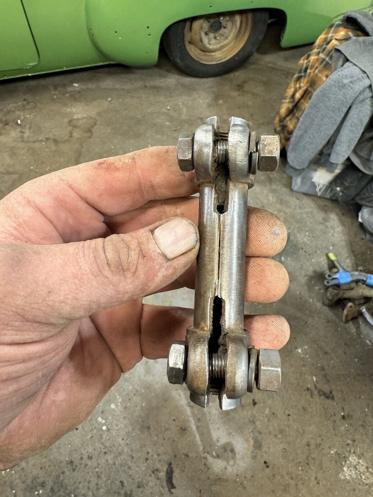 Picture 2 of 5
