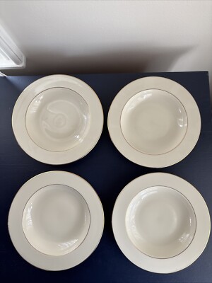 Lenox Hayworth Soup/ Pasta Bowls Set Of 4- Discontinued 1999 Shape Gold Rim .