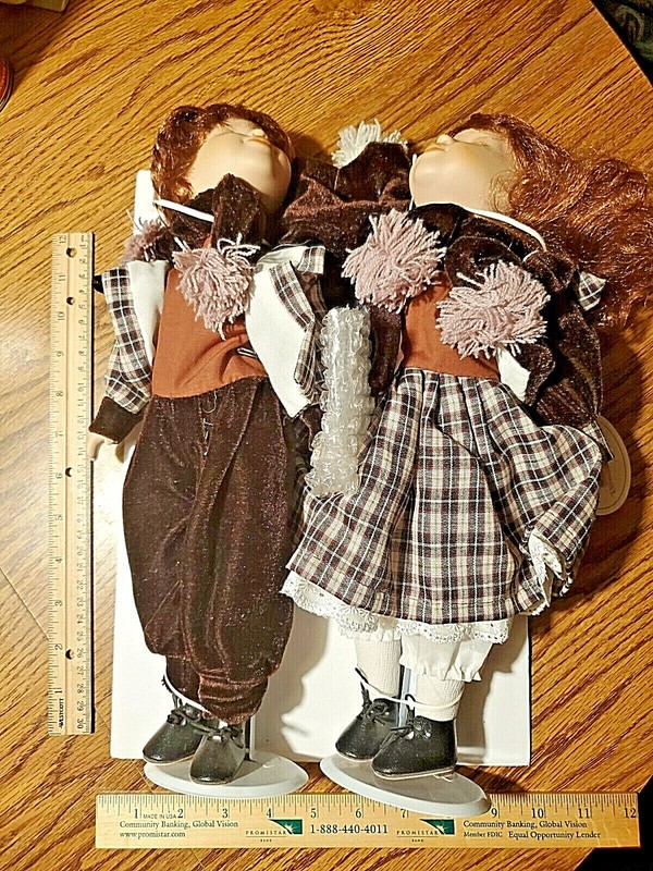 SET of 2 Knightsbridge Collection Hand Painted Porcelain Dolls D42 RARE, SEE PIC