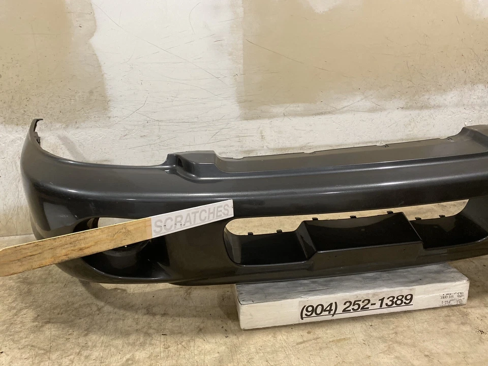 AM 2001 2002 2003 2004 2005 2006 HYUNDAI SANTA FE FRONT BUMPER COVER - Image 4 of 4