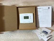 Honeywell 5-2 Day Programmable Thermostat Bac...