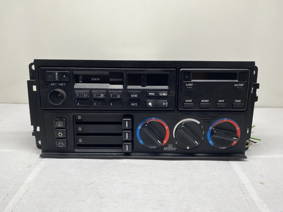 BMW E34 525i 535i 540i M5 Climate Control A/C Heater Panel 1989–1995 OEM - Image 2 of 4