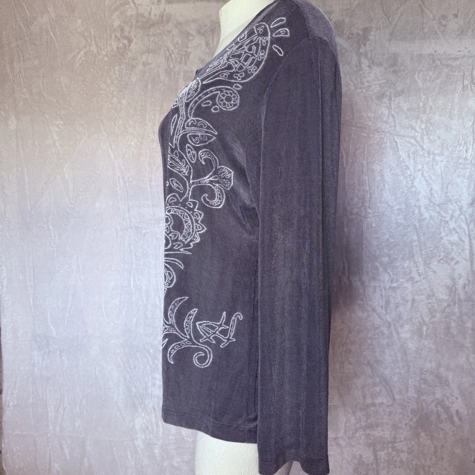 Chico's Elegant Gray Silver Paisley Art-to-Wear Floral Travelers Jacket Sz 2 (L) - Image 3 of 4